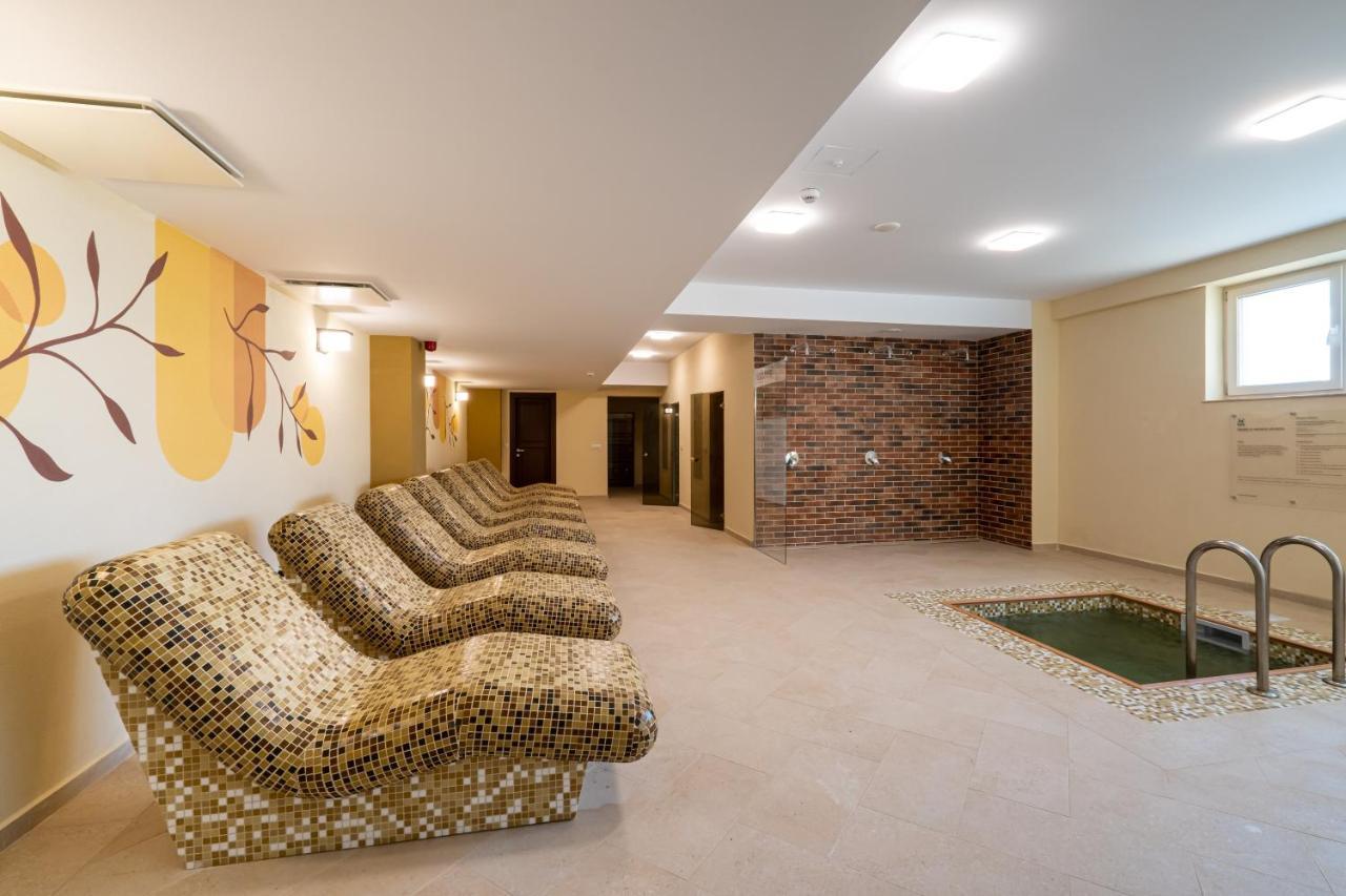 Fiald Hotel & Spa Bacău Eksteriør billede