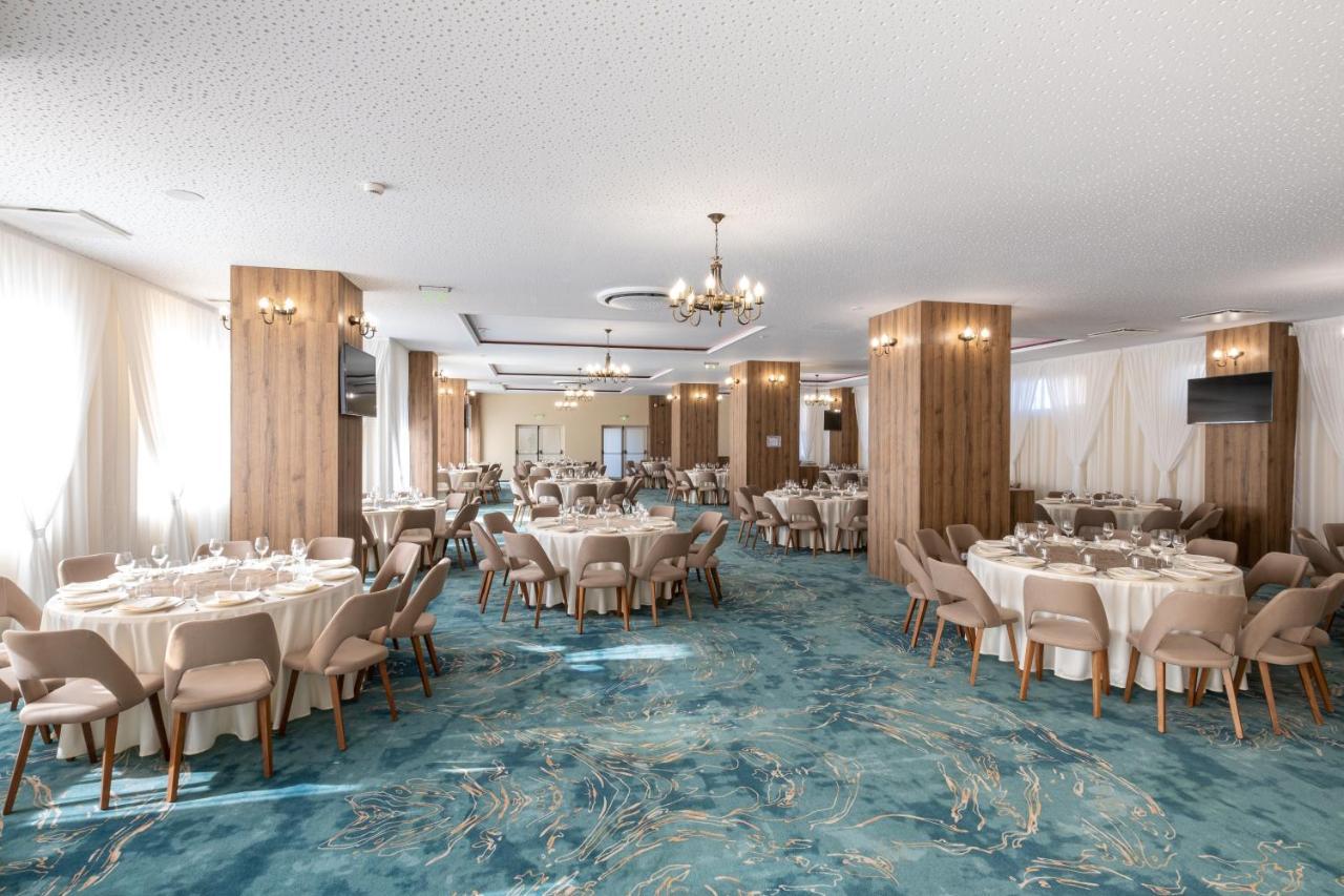Fiald Hotel & Spa Bacău Eksteriør billede
