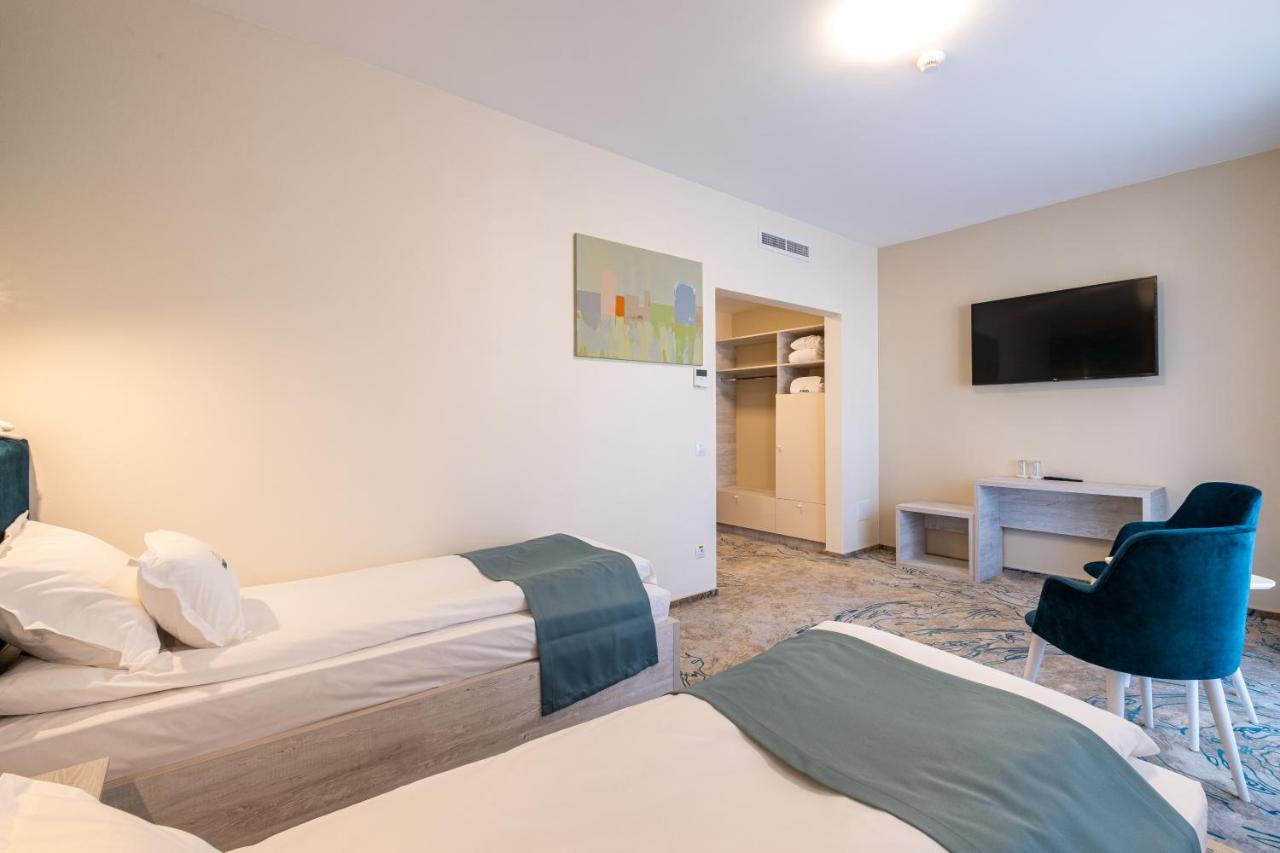 Fiald Hotel & Spa Bacău Eksteriør billede