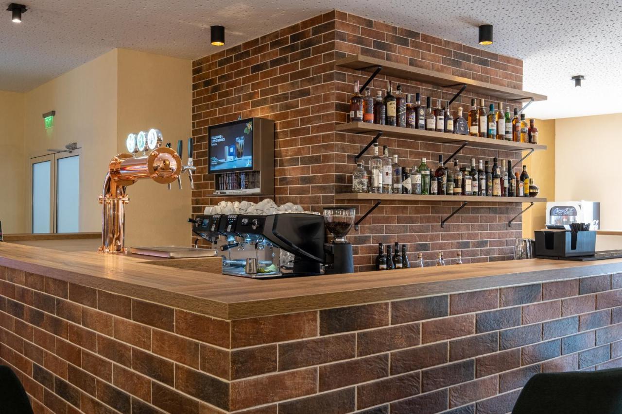 Fiald Hotel & Spa Bacău Eksteriør billede