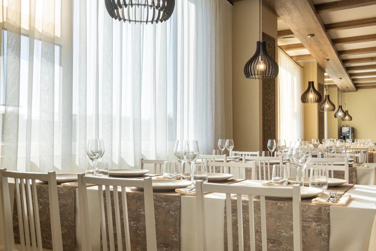 Fiald Hotel & Spa Bacău Eksteriør billede